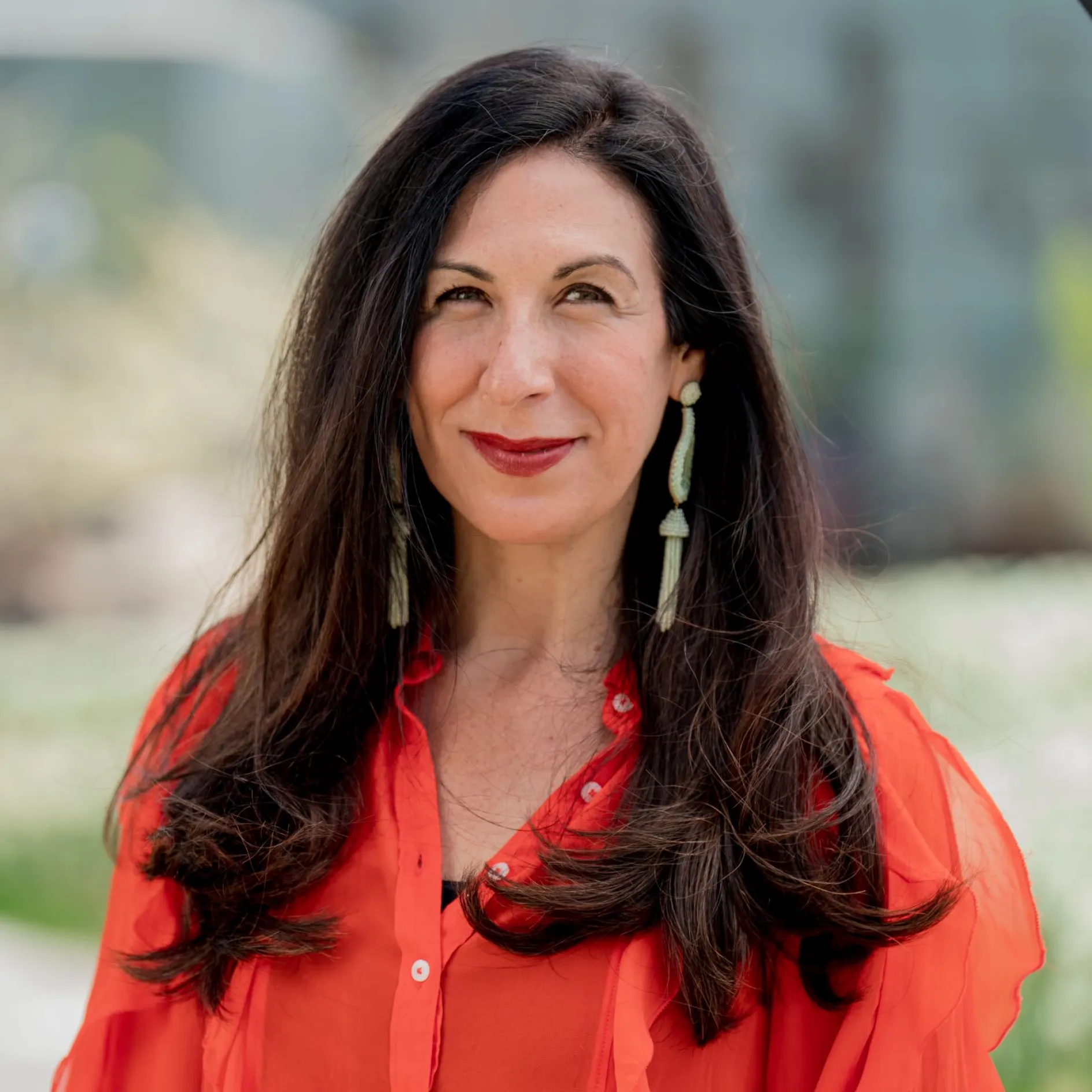 "Headshot of Lindsay Stark"